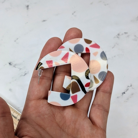 Lightweight Colorful Earring Collection - Picture 2 of 4